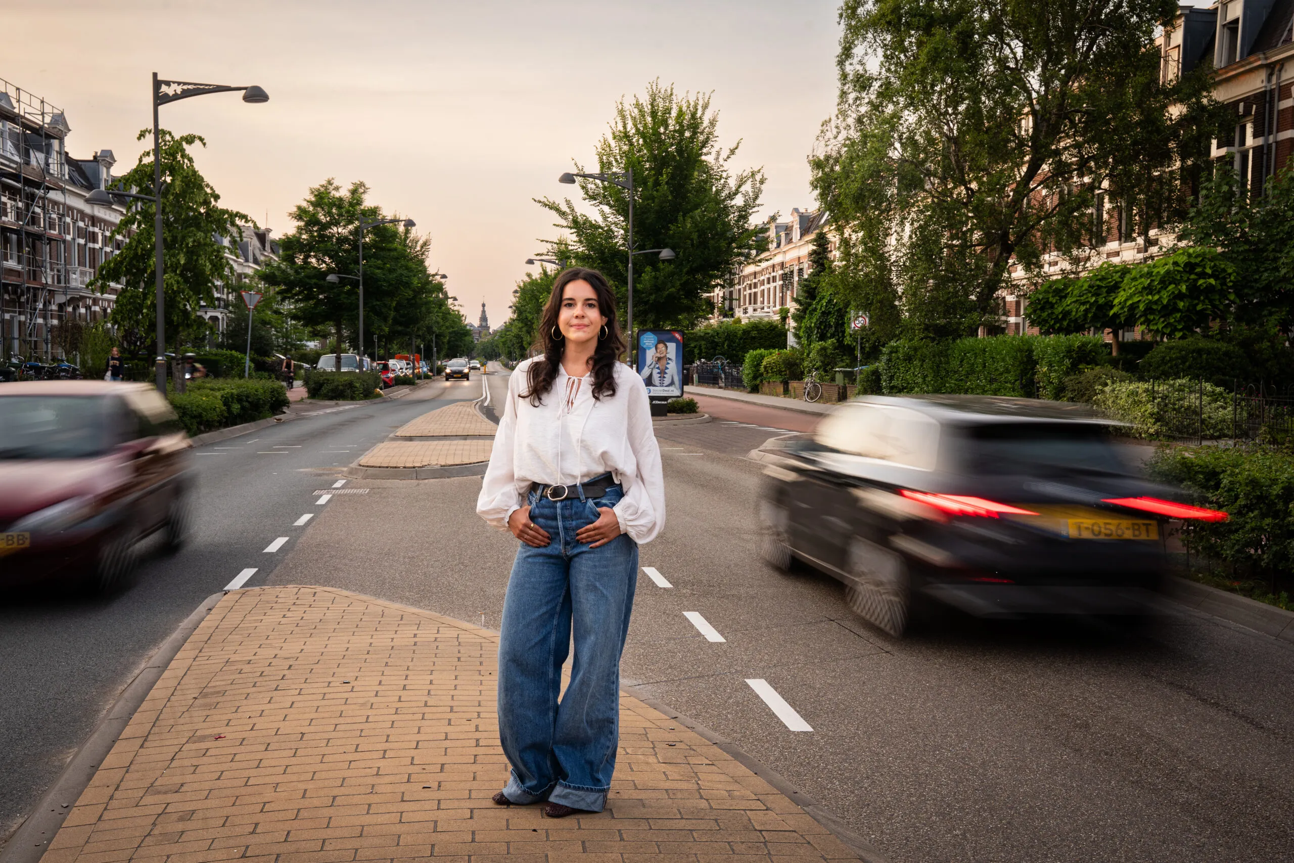 Renske staat op de Sint Annastraat.