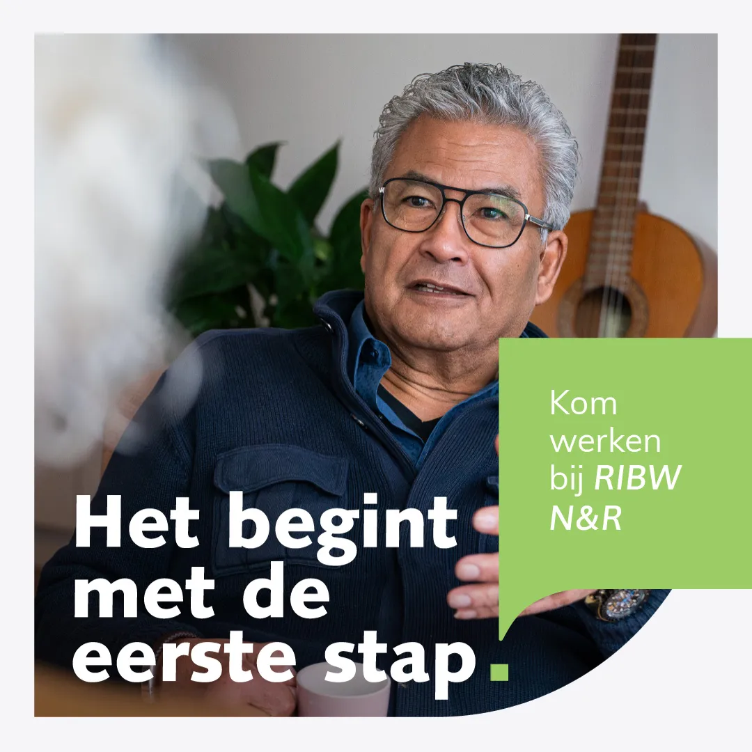 Advertentie voor RIBW met foto van oudere man en tekst 