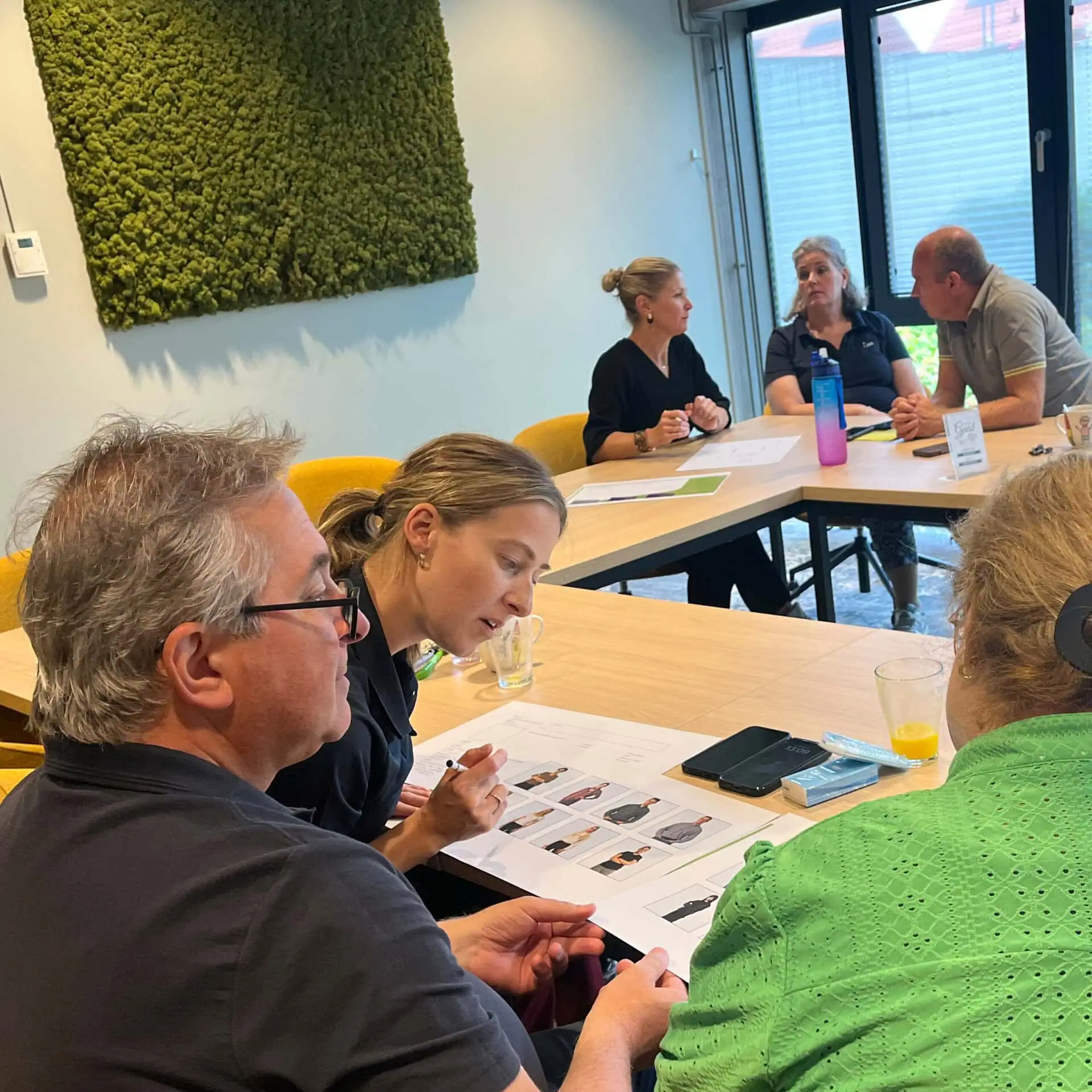 Collega's Antares in een co-creatieve sessie